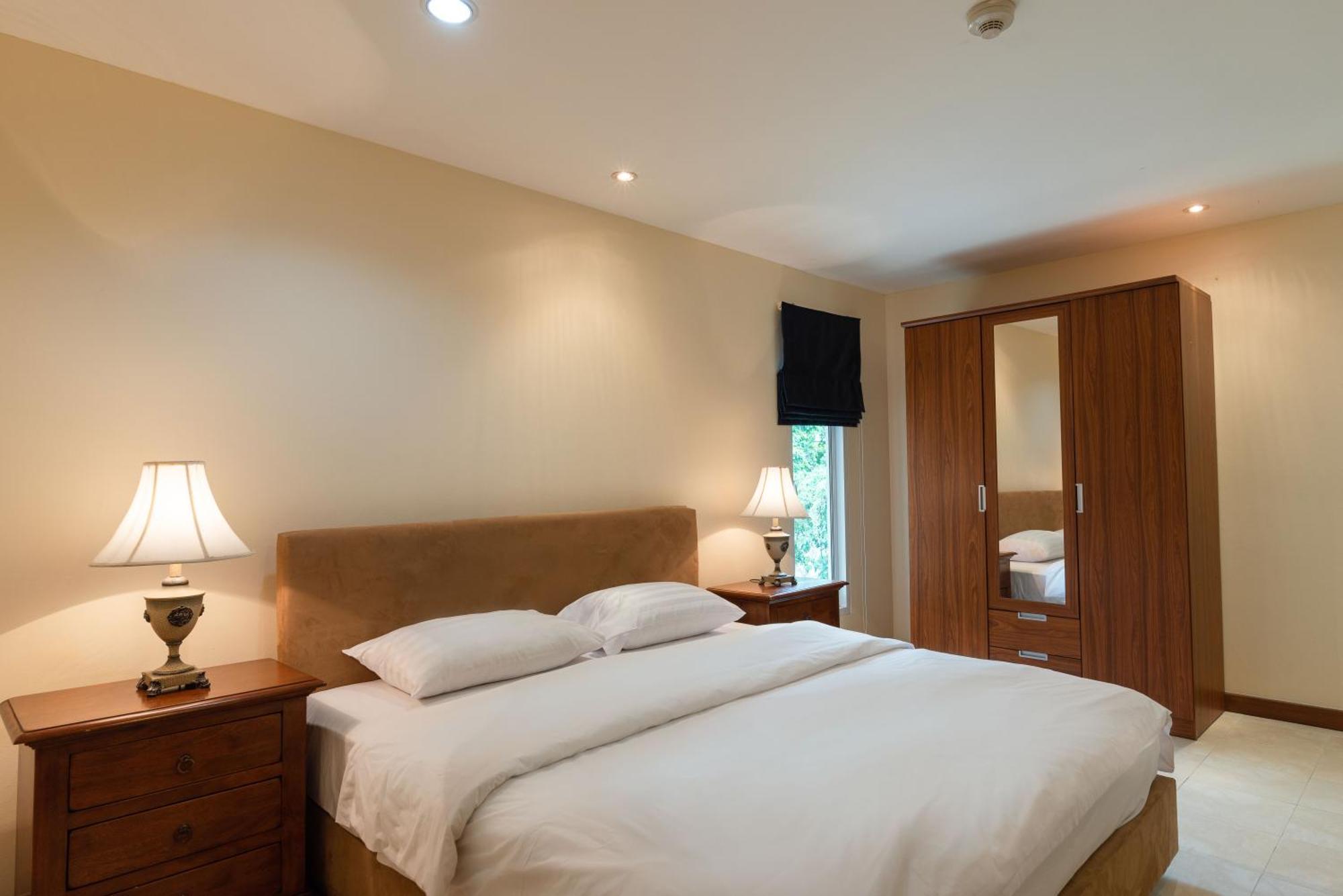 Jomtien Beach Residence Екстер'єр фото