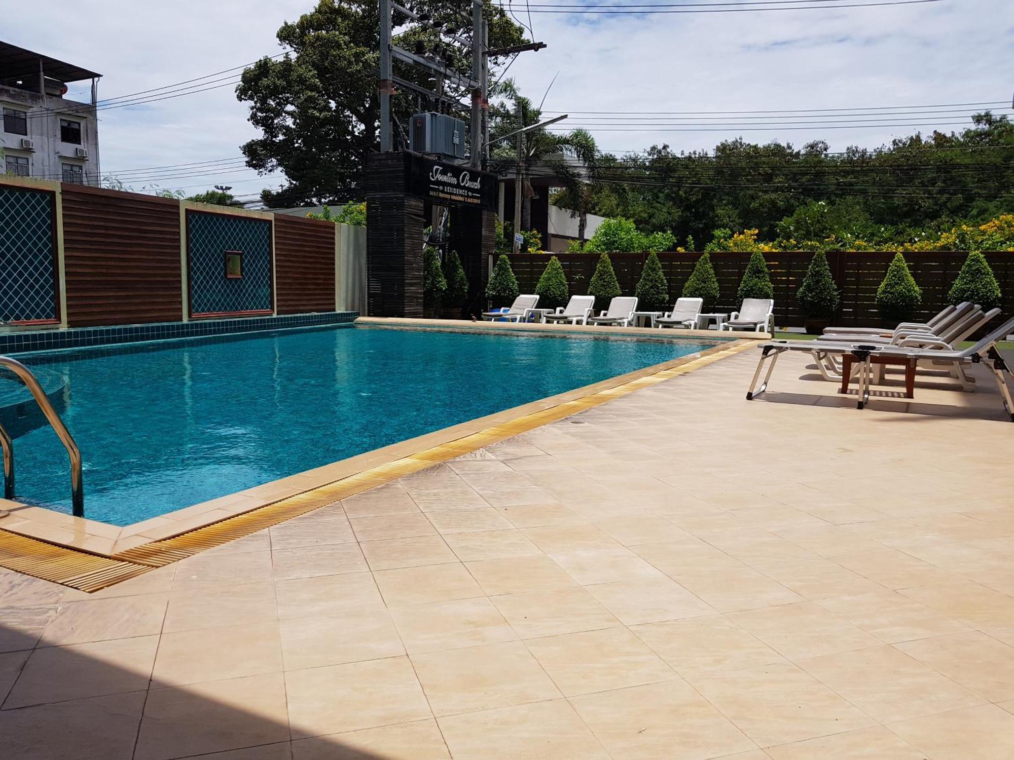 Jomtien Beach Residence Екстер'єр фото
