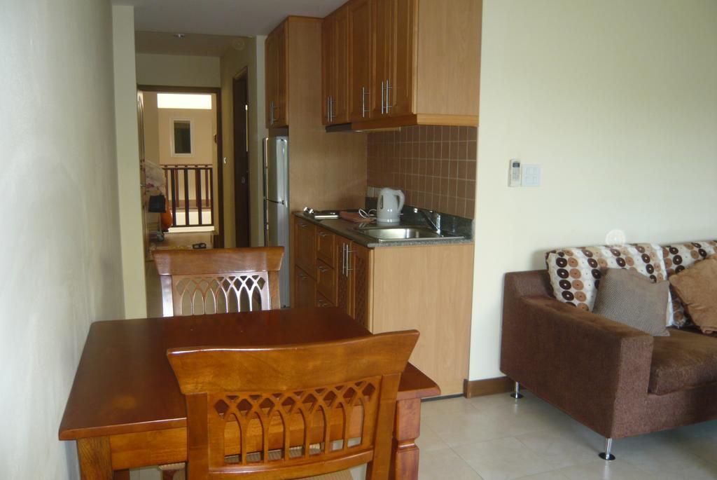 Jomtien Beach Residence Екстер'єр фото