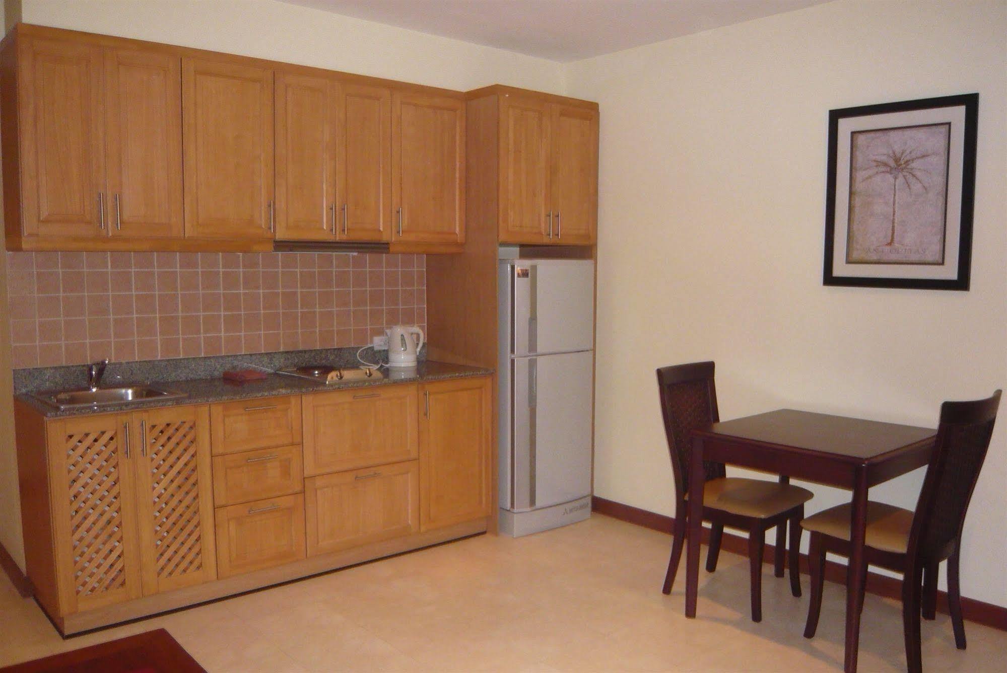 Jomtien Beach Residence Екстер'єр фото